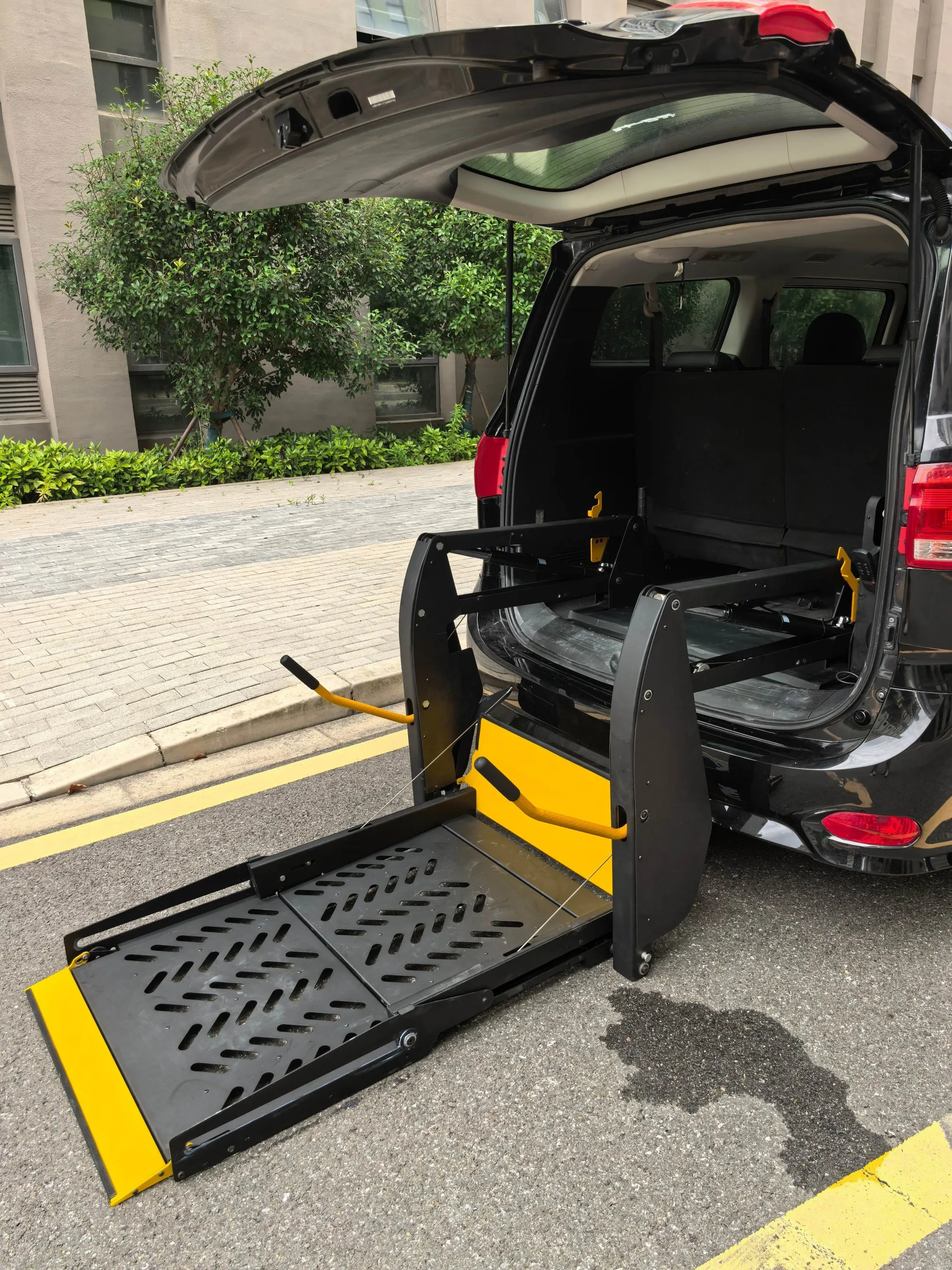 Cantilever Lifts L3A